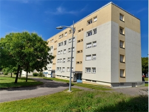 t4 à la location -   88300  NEUFCHATEAU, surface 74 m2 location t4 - UBI475979252